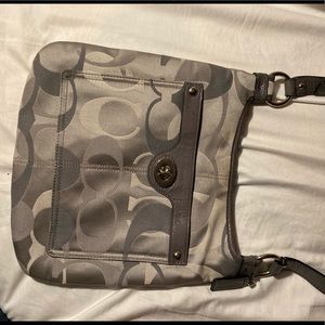 Gray Coach Monogram Crossbody 🥺💓🤩